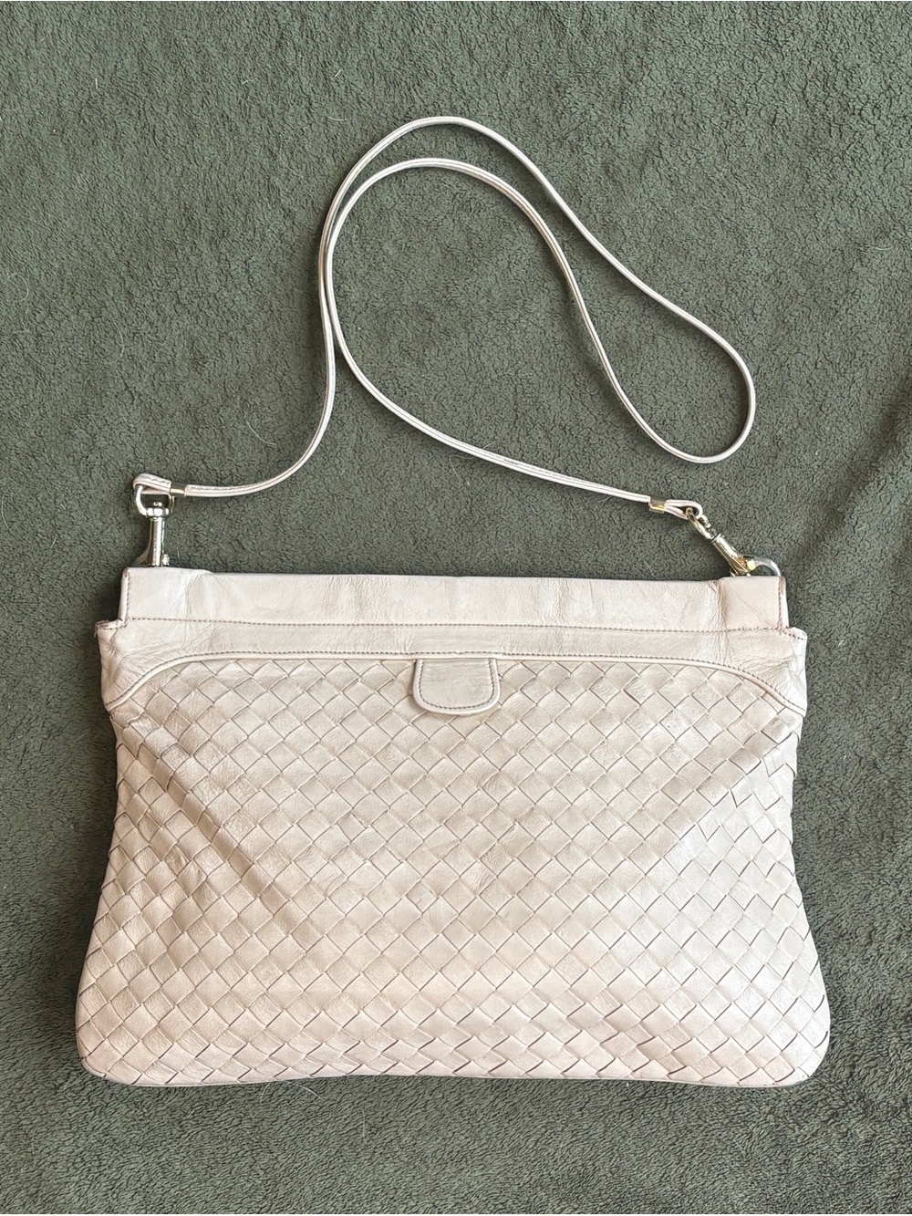 **Price Drop***
Vintage Pierre Cardin Cream Woven Leather Crossbody Gold Frame